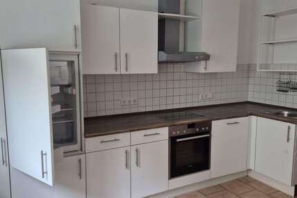 Wohnung zum Mieten in Düsseldorf 1.180 € 84 m² 3 zimmer