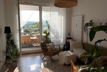 Wohnung Berlin Lichtenberg - 2 Zimmer, 65 m&sup2;, 990&euro; | Angebot:27730135