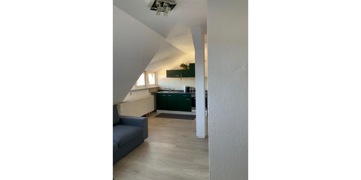 Dachgeschoßwohnung Schleusingen - 2 Zimmer, 46 m&sup2;, 470&euro; | Angebot:25350940