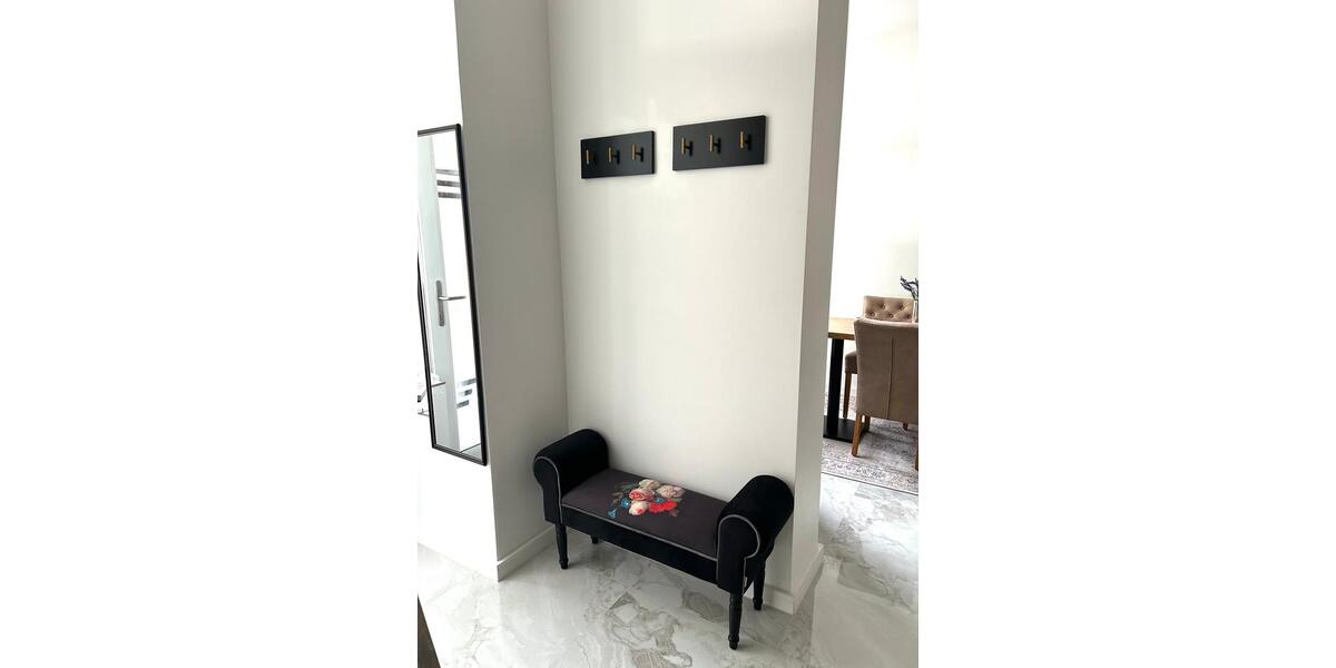 Etagenwohnung Bremerhaven Mitte - 4 Zimmer, 100 m&sup2;, 1.500&euro; | Angebot:26083223
