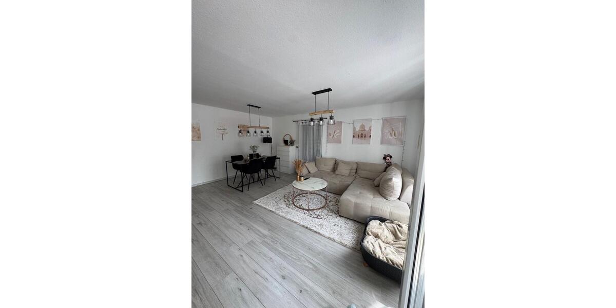 Erdgeschoßwohnung Laupheim - 3 Zimmer, 74 m&sup2;, 1.200&euro; | Angebot:25150141