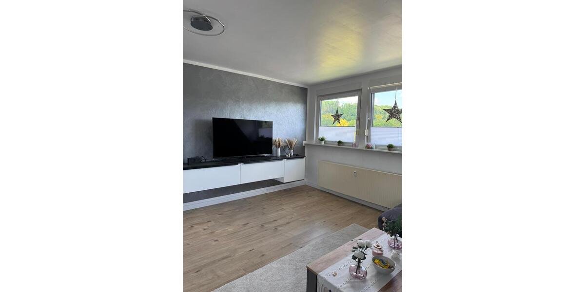 Dachgeschoßwohnung Morsbach - 2 Zimmer, 82 m&sup2;, 530&euro; | Angebot:26271017