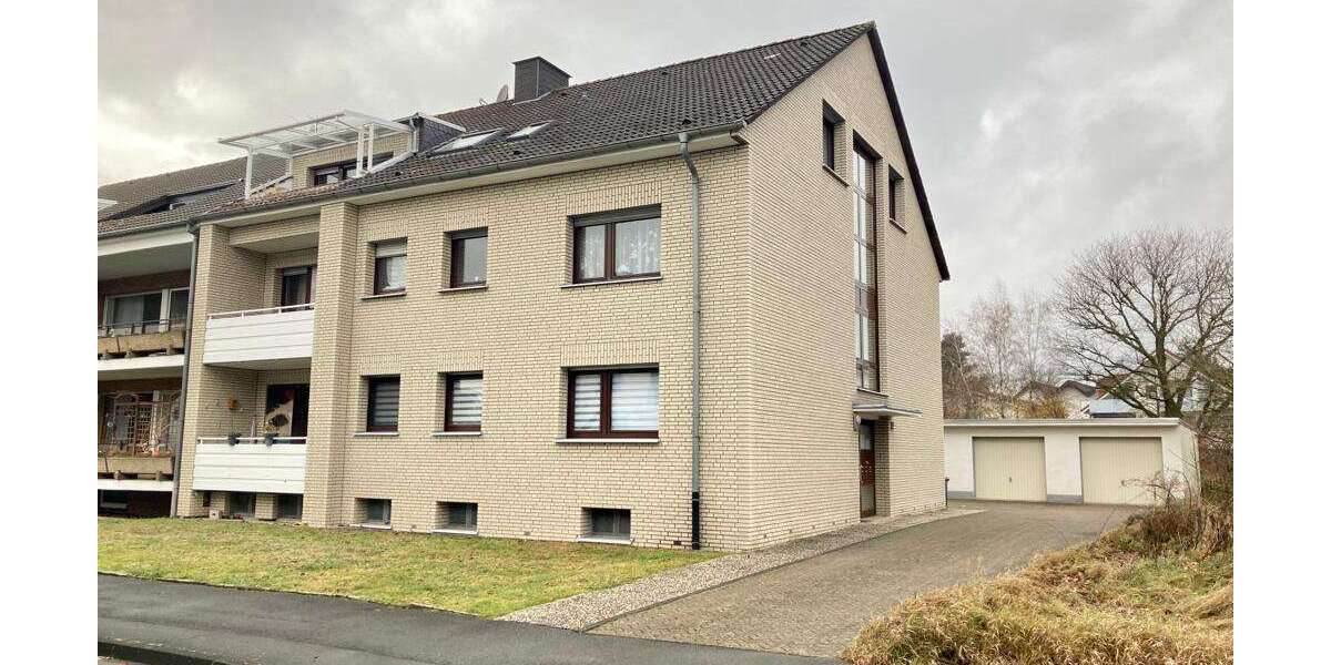 Etagenwohnung Bad Lippspringe - 2 Zimmer, 65 m&sup2;, 620&euro; | Angebot:26092334