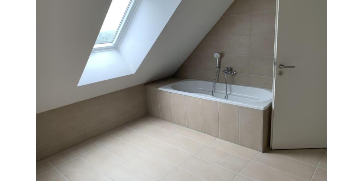 Etagenwohnung Winzer - 4 Zimmer, 98 m&sup2;, 650&euro; | Angebot:24660494