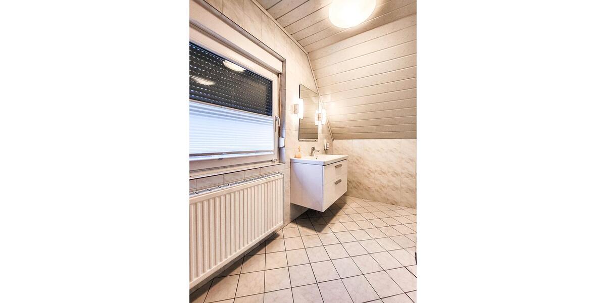 Dachgeschoßwohnung Rhauderfehn - 3 Zimmer, 60 m&sup2;, 600&euro; | Angebot:26660333