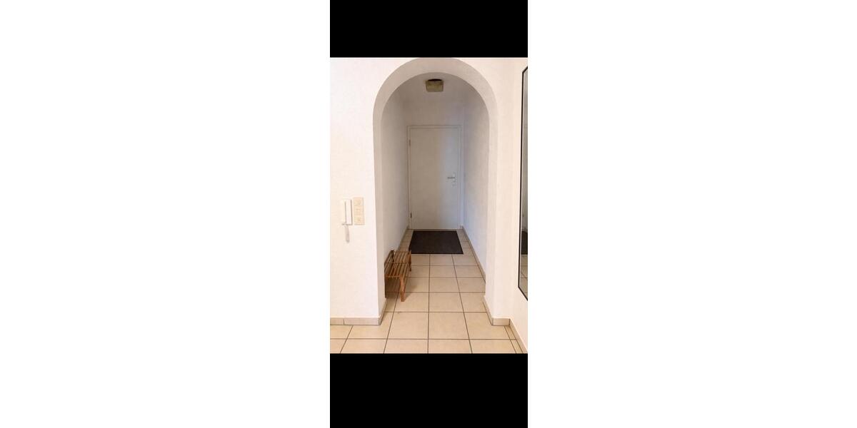 Wohnen auf Zeit Lisberg - 1 Zimmer, 12 m&sup2;, 330&euro; | Angebot:26541634