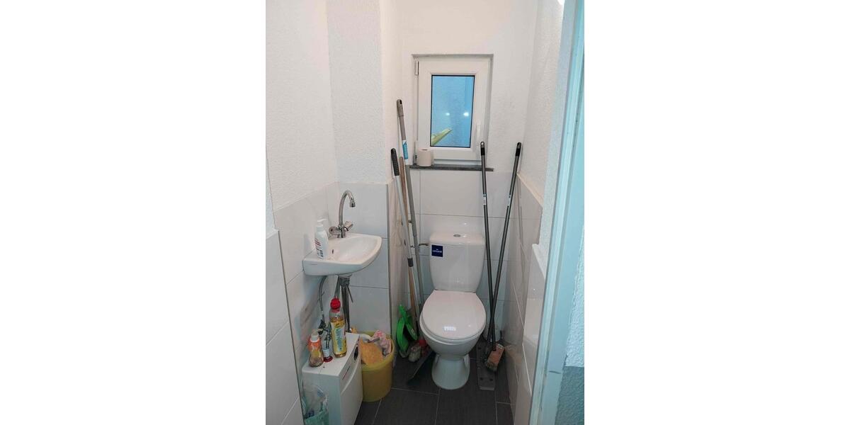 SulzbachSaar: kl. Ladenlokal in zentraler Lage, auch als Büro zimmer