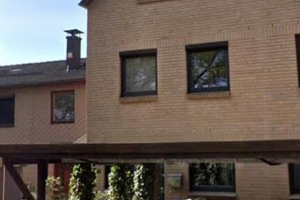 Haus Ahrensburg - 5 Zimmer, 170 m&sup2;, 1.999&euro; | Angebot:24977814