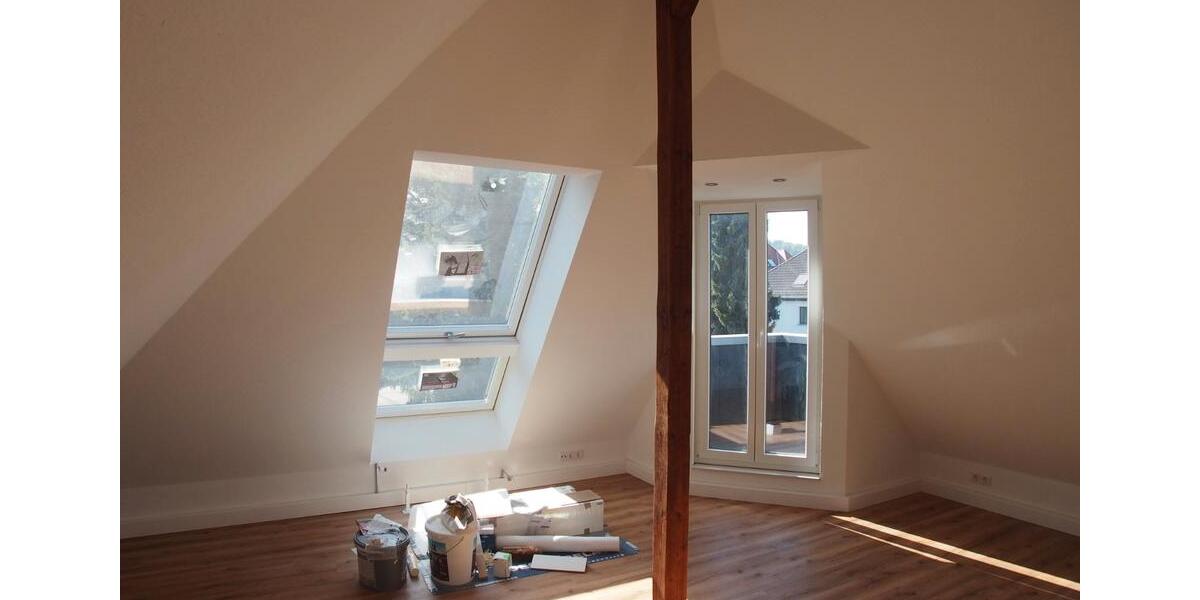 Dachgeschoßwohnung Bielefeld - 2 Zimmer, 60 m&sup2;, 695&euro; | Angebot:26021483