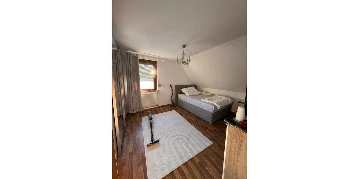 Dachgeschoßwohnung Dietingen - 3 Zimmer, 68 m&sup2;, 800&euro; | Angebot:24414315