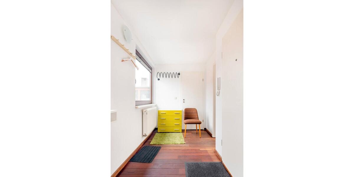 Dachgeschoßwohnung Berlin Mitte - 1 Zimmer, 50 m&sup2;, 1.150&euro; | Angebot:26408287
