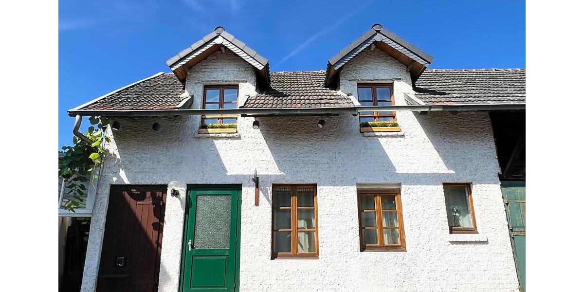 Poetisch. Spielerisch. Anders. Eingerichtete 3-Zimmer-Erdgeschosswohnung mit Terrasse & Garten in Troisdorf-Mitte 3 zimmer
