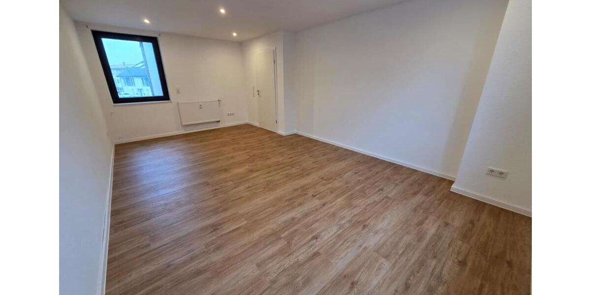 Maisonettenwohnung Leopoldshöhe - 5 Zimmer, 180 m&sup2;, 1.500&euro; | Angebot:25858711