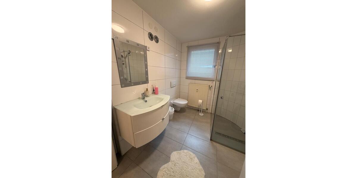 Etagenwohnung Mörfelden-Walldorf Walldorf - 3 Zimmer, 90 m&sup2;, 1.100&euro; | Angebot:25165283