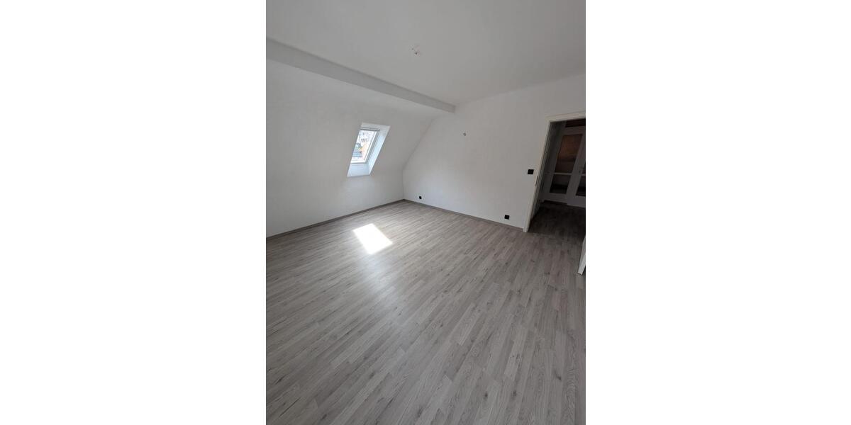 Dachgeschoßwohnung Höfen an der Enz - 2 Zimmer, 55 m&sup2;, 800&euro; | Angebot:25961943