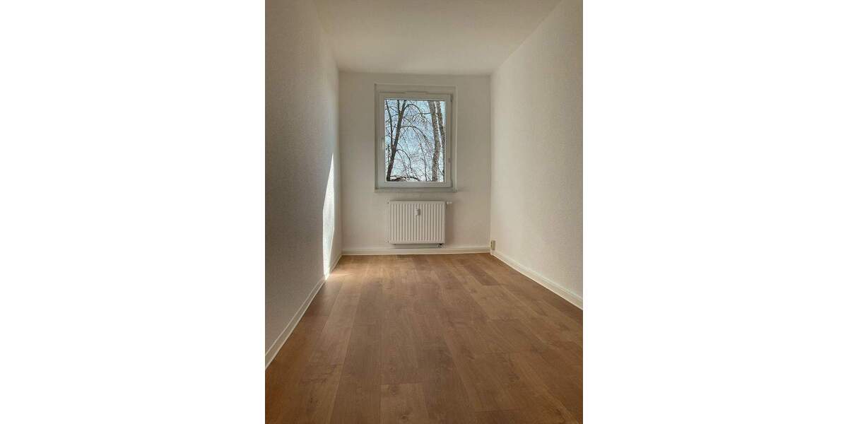 Etagenwohnung Bad Lauchstädt - 3 Zimmer, 58 m&sup2;, 359&euro; | Angebot:25750297