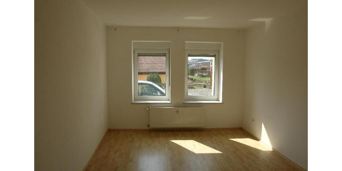 O68W1: Frisch renovierte 2 Raum Erdgeschoßwohnung in Ahlsdorf 2 zimmer