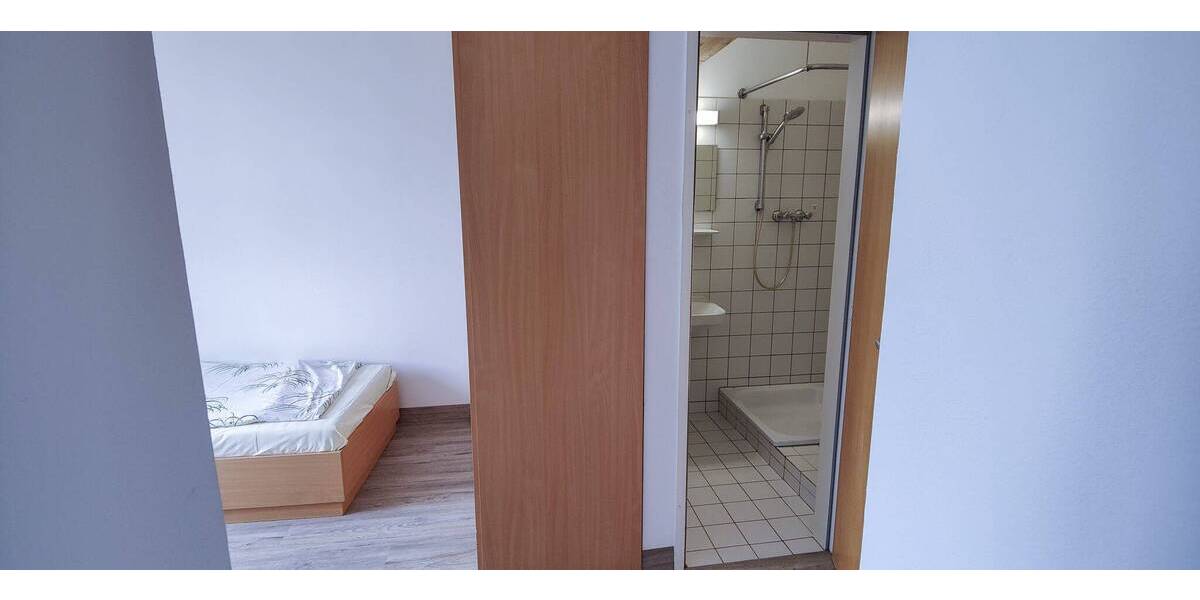 Etagenwohnung Passau Innstadt - 2 Zimmer, 30 m&sup2;, 281&euro; | Angebot:26739939