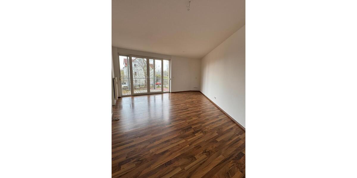 Etagenwohnung Radeberg - 1 Zimmer, 36 m&sup2;, 399&euro; | Angebot:26272336