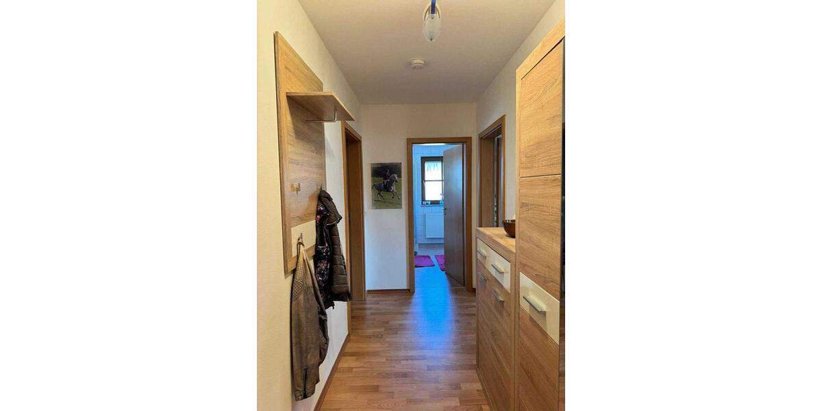 Dachgeschoßwohnung Neunburg vorm Wald - 2 Zimmer, 60 m&sup2;, 710&euro; | Angebot:25868393