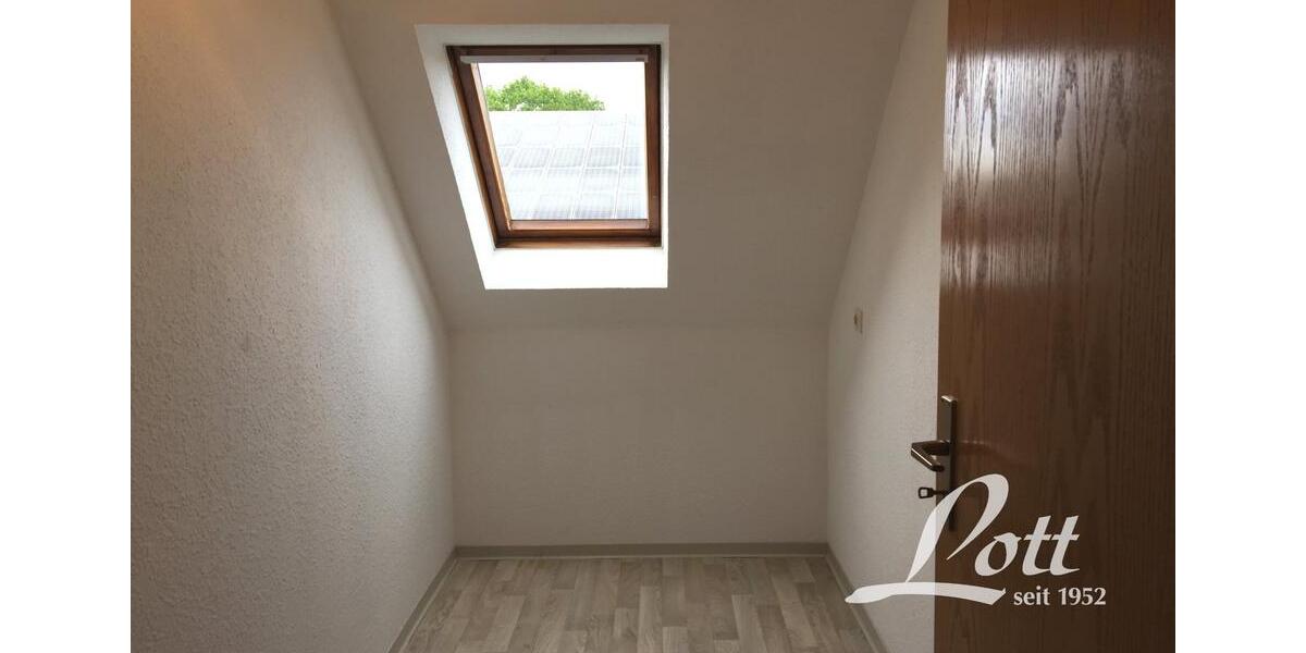 Dachgeschoßwohnung Saterland - 2 Zimmer, 49 m&sup2;, 450&euro; | Angebot:26592295