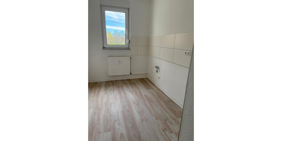 Etagenwohnung Zerbst (Anhalt) - 3 Zimmer, 60 m&sup2;, 357&euro; | Angebot:26455552