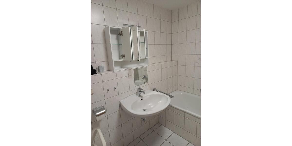 Etagenwohnung Steinbach-Hallenberg Hallenberg - 3 Zimmer, 83 m&sup2;, 580&euro; | Angebot:23393654