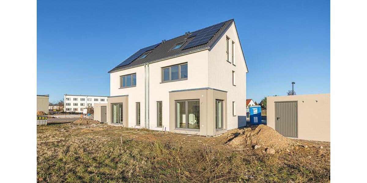 *Doppelhaushälfte in Taucha* Modern leben, minimal verbrauchen *Spitzen-Energiekonzept* (KfW 40) 5 zimmer