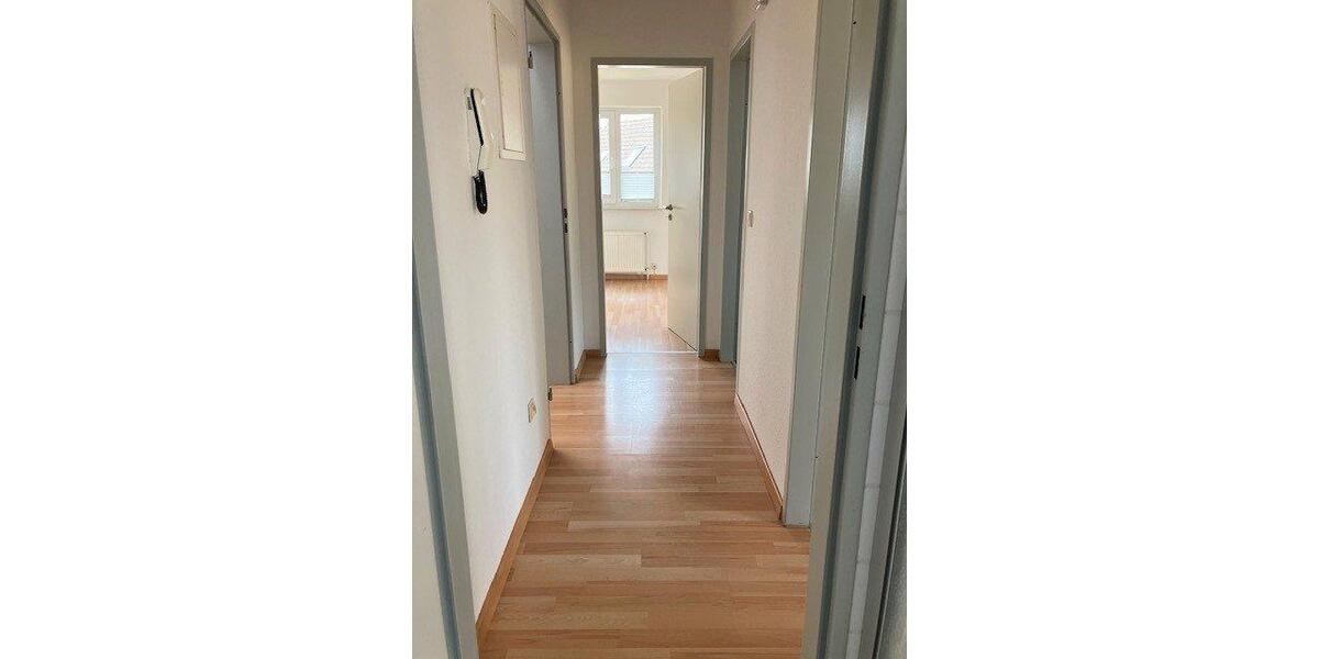 Etagenwohnung Varel - 2 Zimmer, 40 m&sup2;, 560&euro; | Angebot:26586144