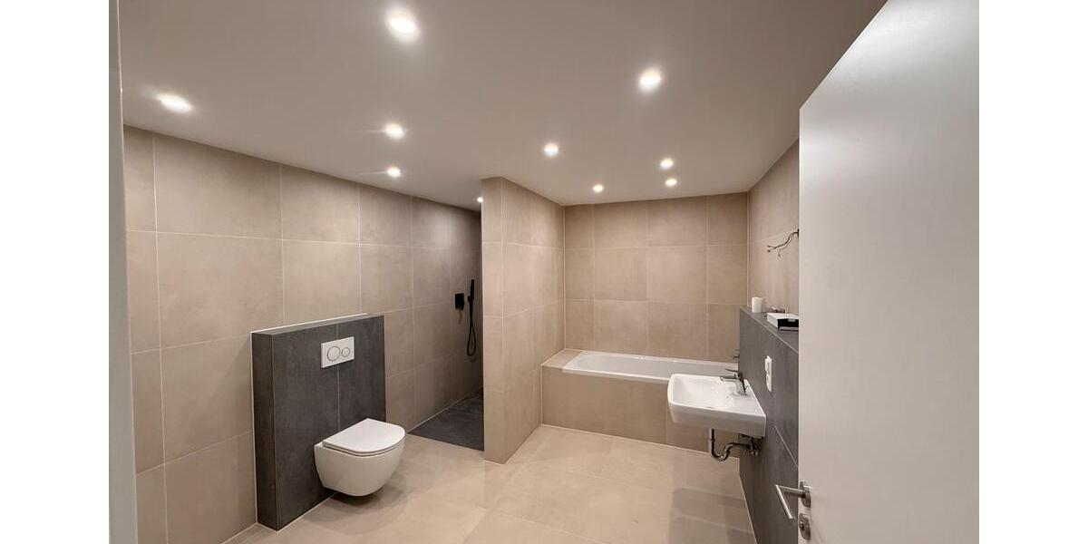 Erdgeschoßwohnung Niedernhausen - 5 Zimmer, 178 m&sup2;, 1.800&euro; | Angebot:26084920
