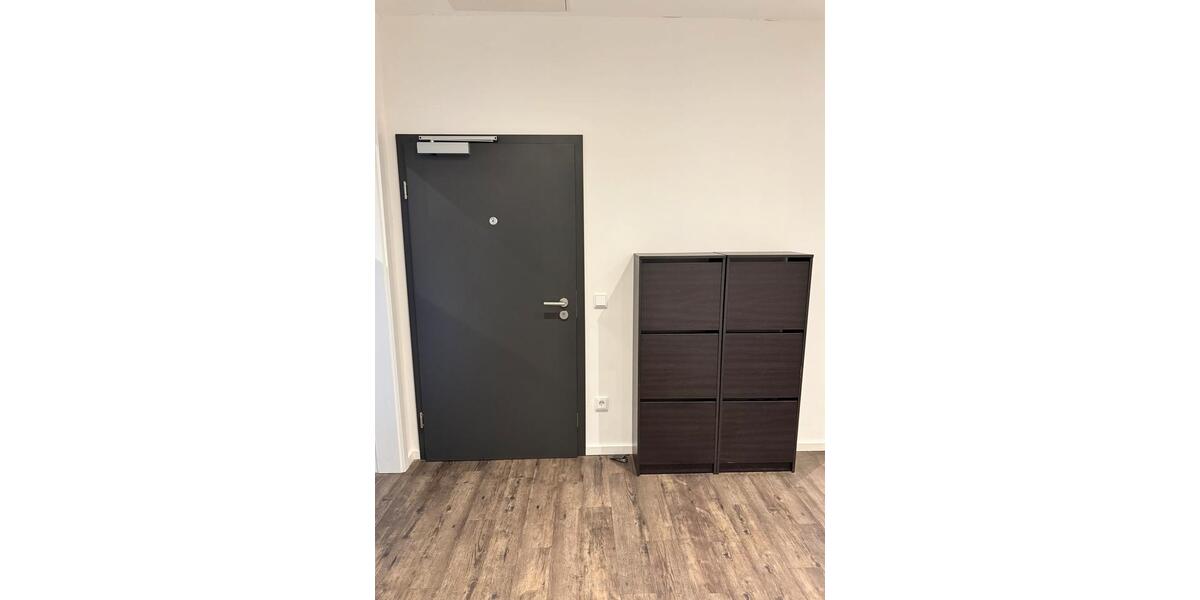 Wohnen auf Zeit Frankfurt am Main Unterliederbach - 4 Zimmer, 130 m&sup2;, 2.000&euro; | Angebot:26605389
