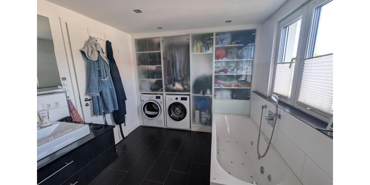 Maisonettenwohnung Rottenburg am Neckar - 3 Zimmer, 121 m&sup2;, 970&euro; | Angebot:26611926