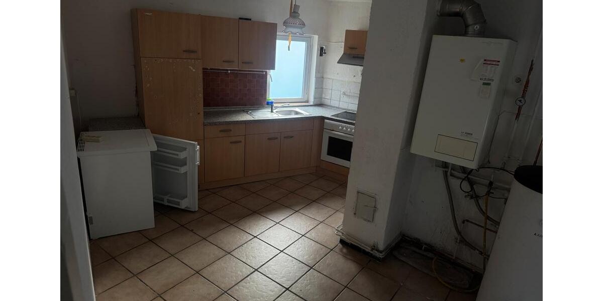 Haus zur Miete in Biskirchen inkl. großer Scheune & Stellplatz 1 zimmer