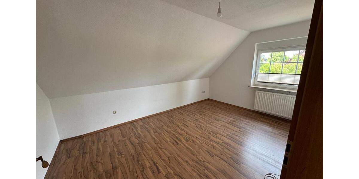 Dachgeschoßwohnung Harsefeld - 3 Zimmer, 80 m&sup2;, 850&euro; | Angebot:26521189
