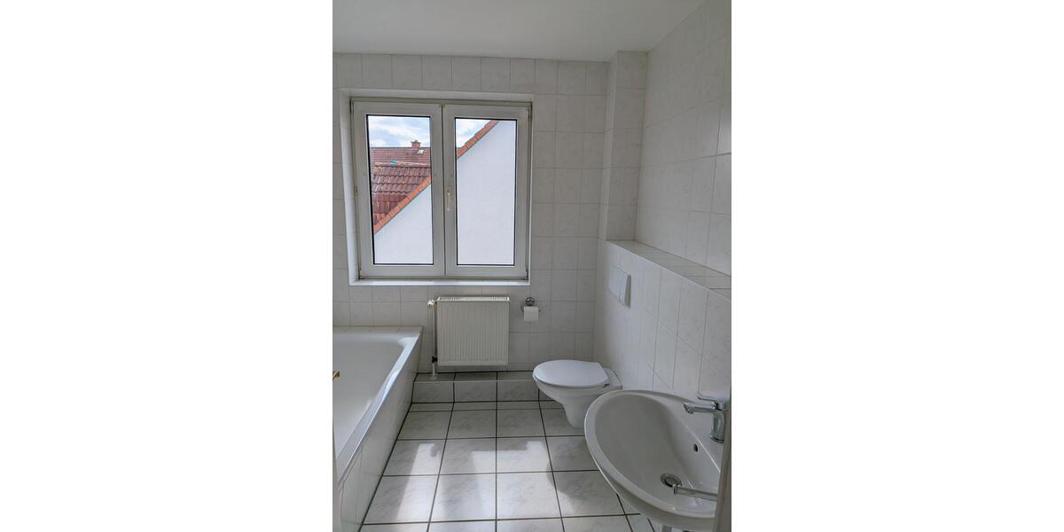 Dachgeschoßwohnung Sülzetal - 2 Zimmer, 67 m&sup2;, 402&euro; | Angebot:26629520