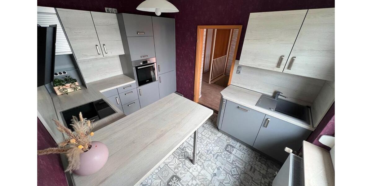 Wohnen auf Zeit Bremerhaven Lehe - 4 Zimmer, 100 m&sup2;, 900&euro; | Angebot:26626738
