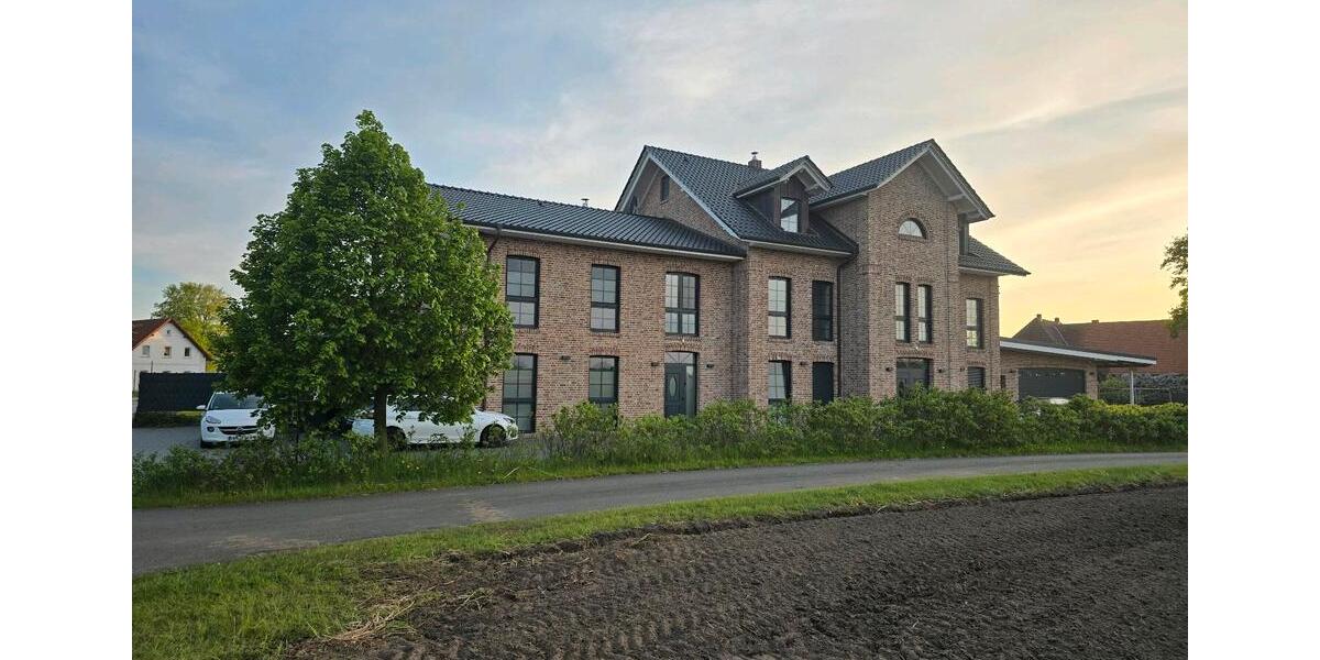 Etagenwohnung Ostercappeln - 5 Zimmer, 135 m&sup2;, 1.100&euro; | Angebot:24942208