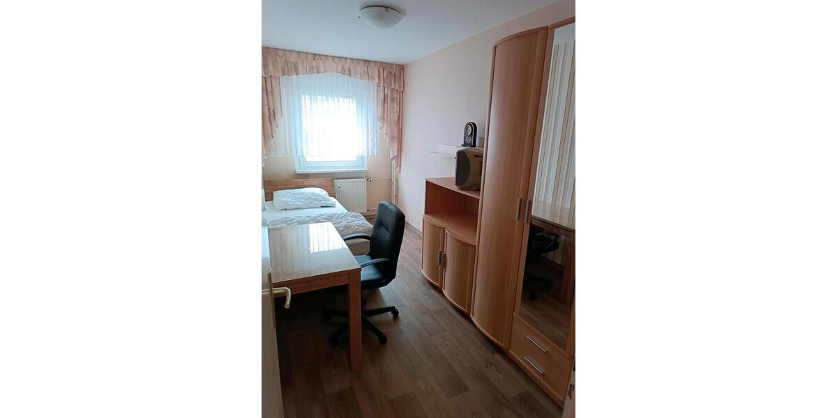 Möbliertes WG-ZIMMER in Riesa-Weida frei 1 zimmer