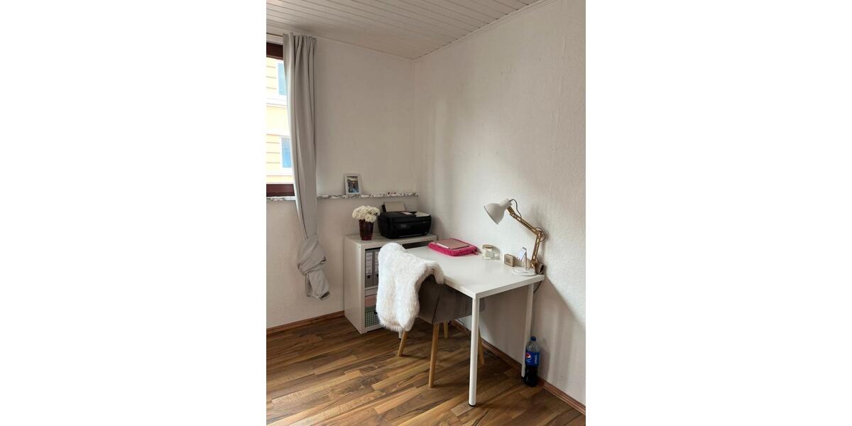 Wohnen auf Zeit Hildesheim Oststadt/Stadtfeld - 1 Zimmer, 17 m&sup2;, 300&euro; | Angebot:26535757