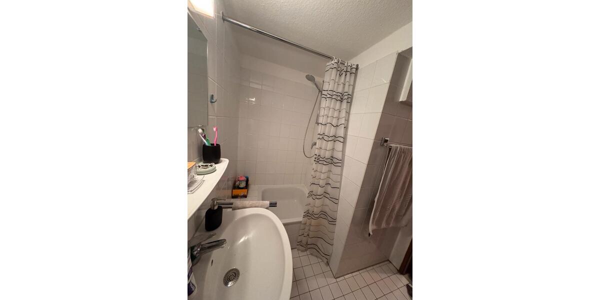 Dachgeschoßwohnung Göttingen Nordstadt - 1.5 Zimmer, 26 m&sup2;, 450&euro; | Angebot:25126239