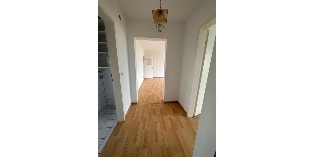 Etagenwohnung Schweinfurt Bellevue - 3 Zimmer, 80 m&sup2;, 880&euro; | Angebot:24374976