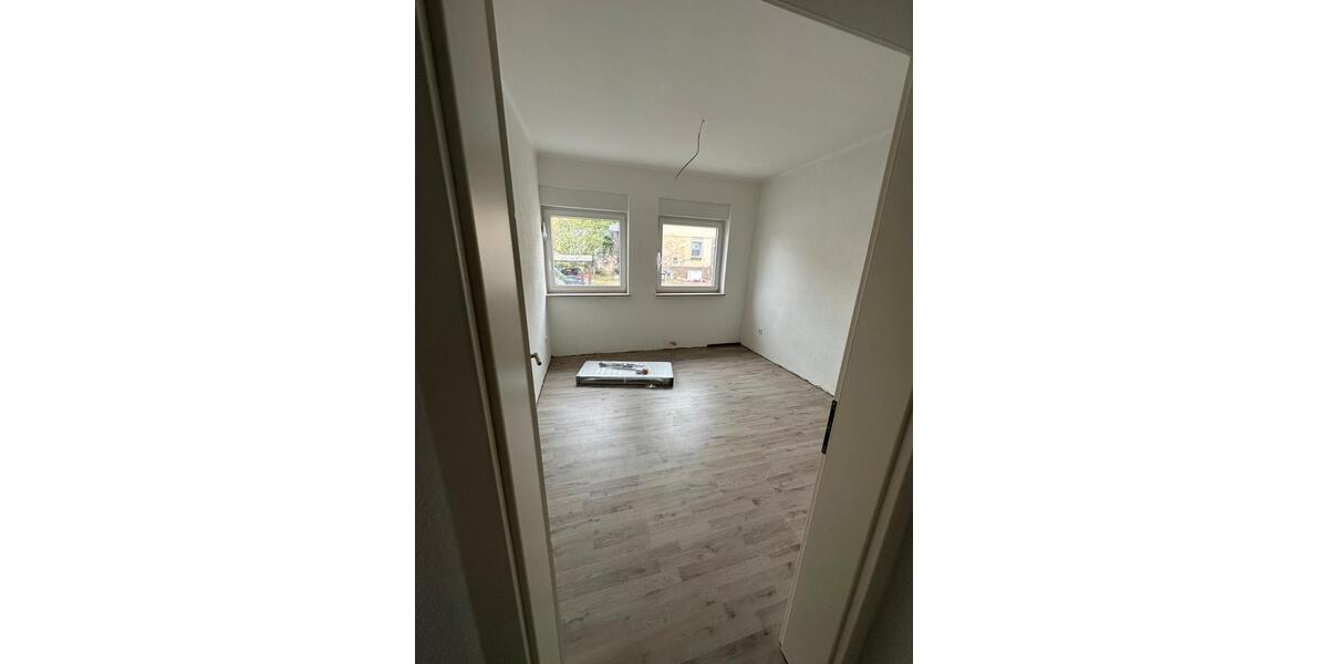 Erdgeschoßwohnung Beckingen - 3 Zimmer, 82 m&sup2;, 800&euro; | Angebot:26649525