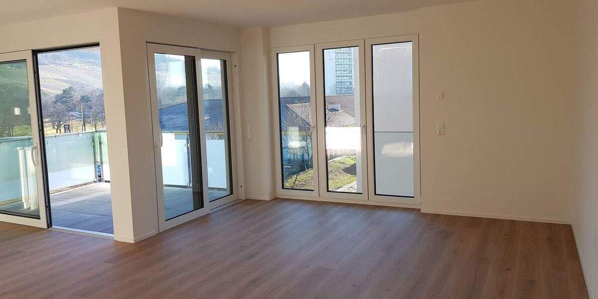 Etagenwohnung Weil am Rhein - 3 Zimmer, 93 m&sup2;, 1.525&euro; | Angebot:25167762
