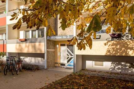 Wohnung Neubrandenburg Ihlenfelder Vorstadt - 3 Zimmer, 63 m&sup2;, 314&euro; | Angebot:25255722