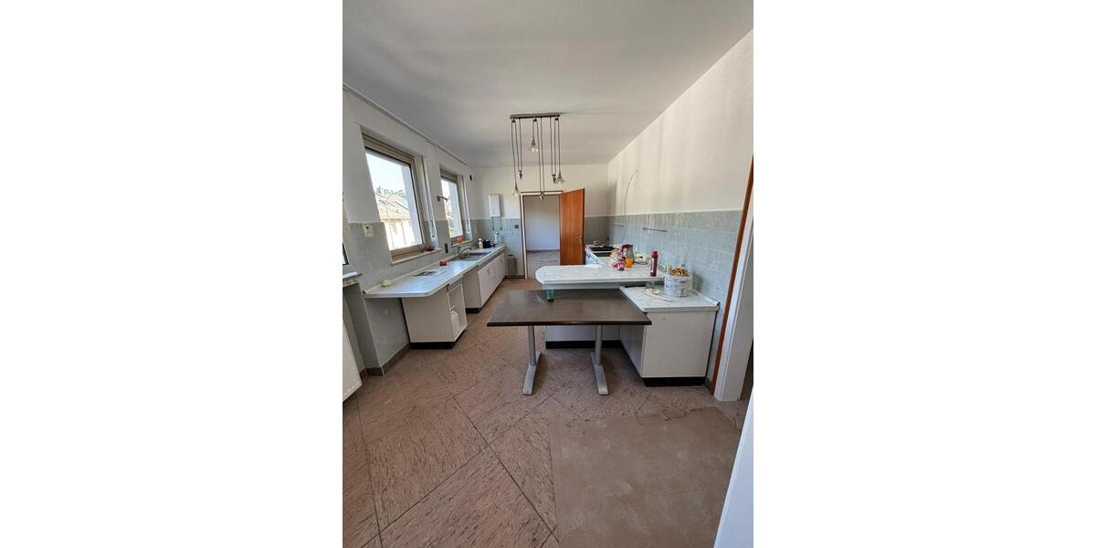 Einfamilienhaus Cochem - 10 Zimmer, 277 m&sup2;, 2.000&euro; | Angebot:26424934