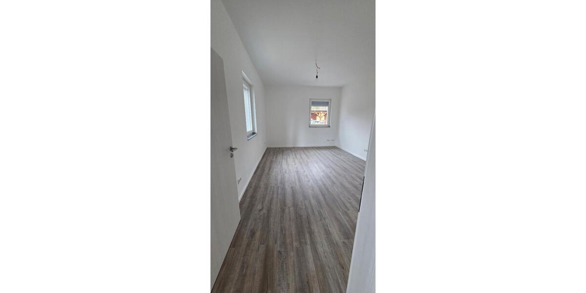 Einfamilienhaus Rathenow - 4 Zimmer, 167 m&sup2;, 1.900&euro; | Angebot:25046838