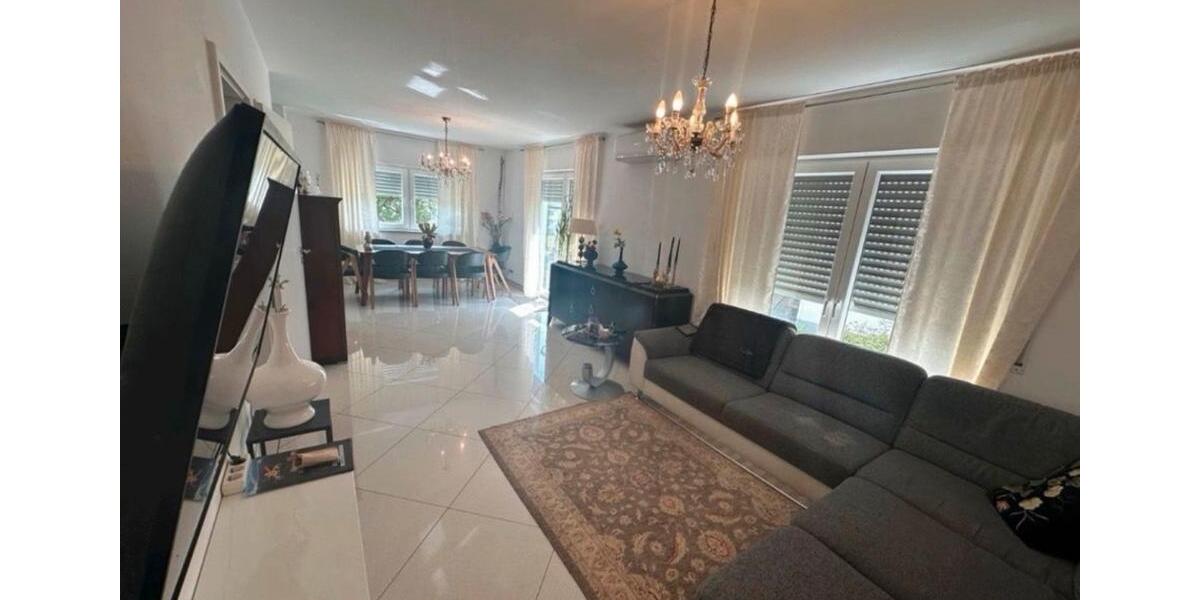 Reihenhaus Riedstadt - 4 Zimmer, 150 m&sup2;, 1.750&euro; | Angebot:26680510