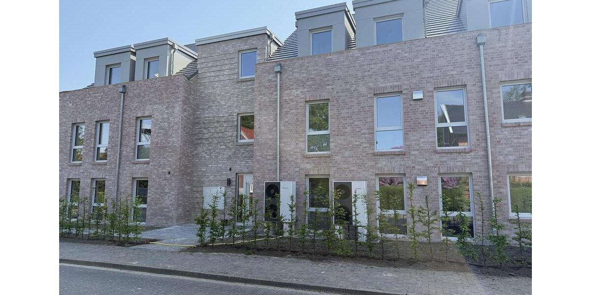 Etagenwohnung Aurich - 3 Zimmer, 72 m&sup2;, 900&euro; | Angebot:26698890
