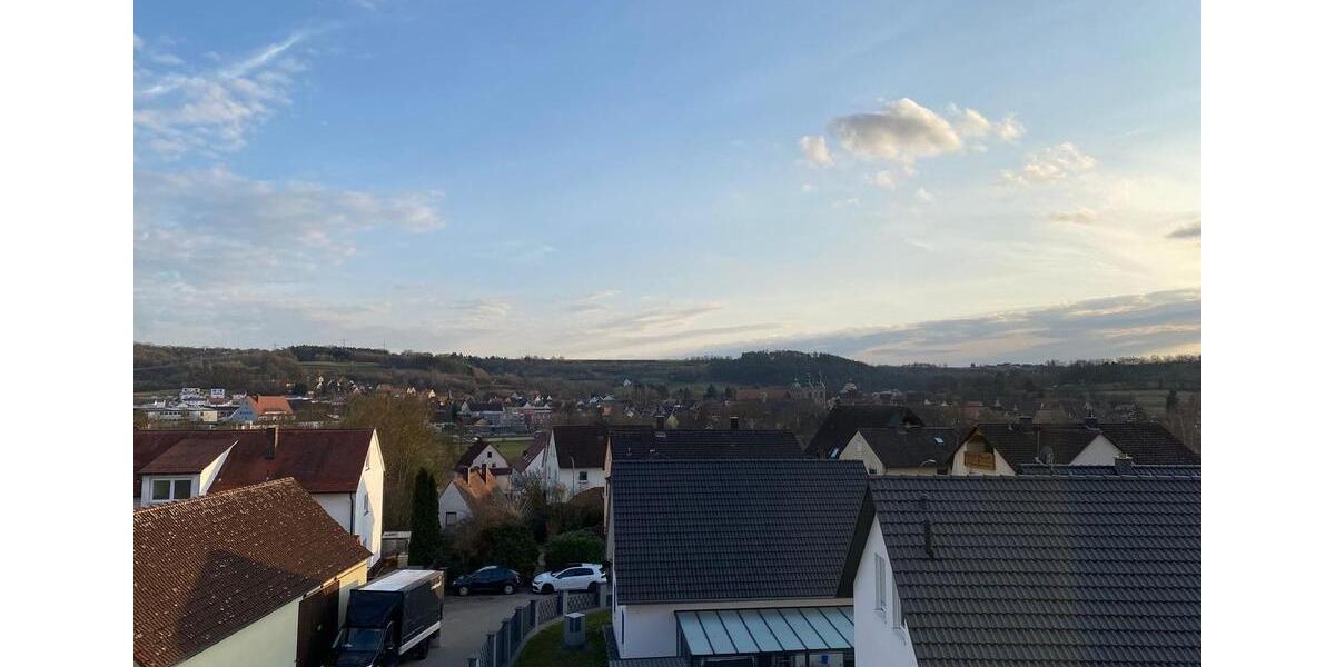 Etagenwohnung Ellingen - 3 Zimmer, 104 m&sup2;, 1.200&euro; | Angebot:25933632