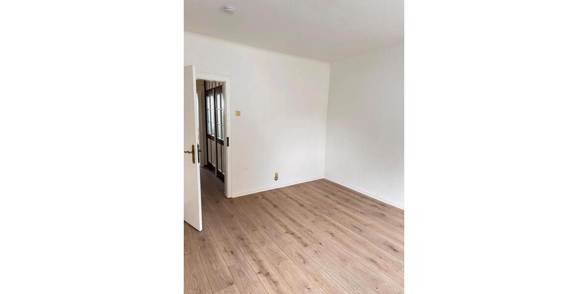 Etagenwohnung Saarbrücken Dudweiler - 2 Zimmer, 48 m&sup2;, 520&euro; | Angebot:26463364
